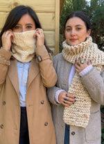 2 Kits Bundle | Knitting Stitch Sampler Kit "Make your first Snood" + Dinka Scarf
